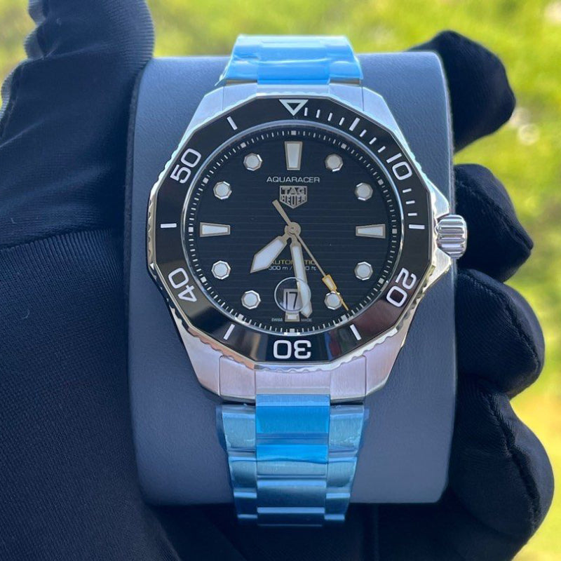 Tag H. Aquaracer