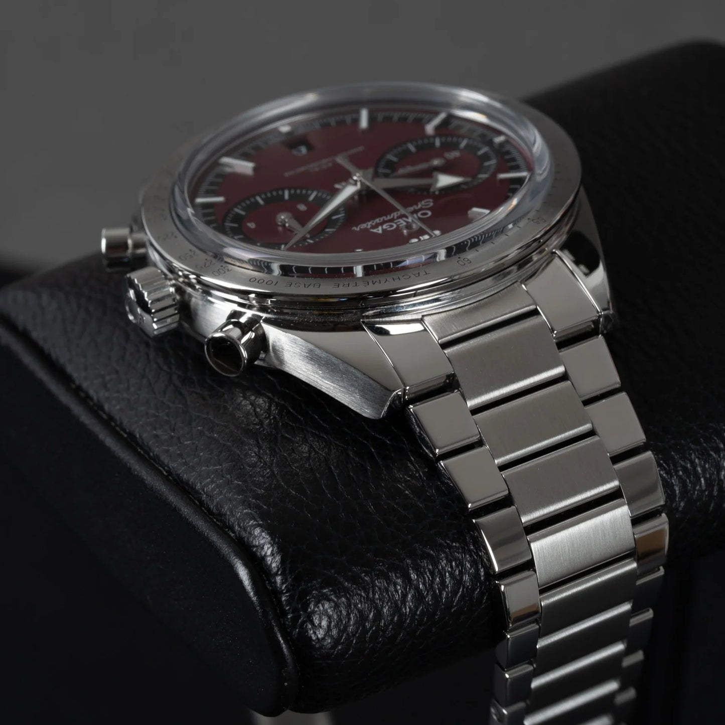 Oga. Speedmaster