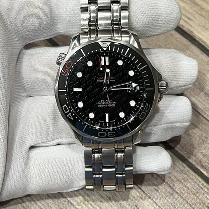 Oga. Seamaster 007