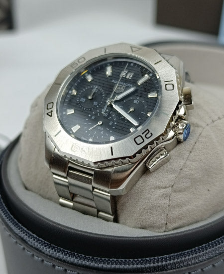 Tag H. Aquaracer